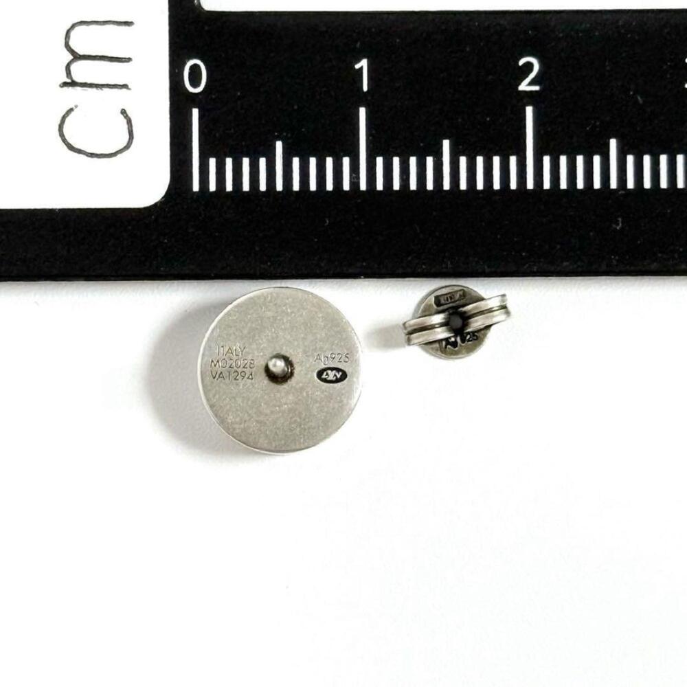 LOUIS VUITTON Silver Earrings - Picture 6 of 9